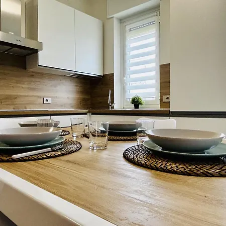 Apartment Di Design In Bicocca & *